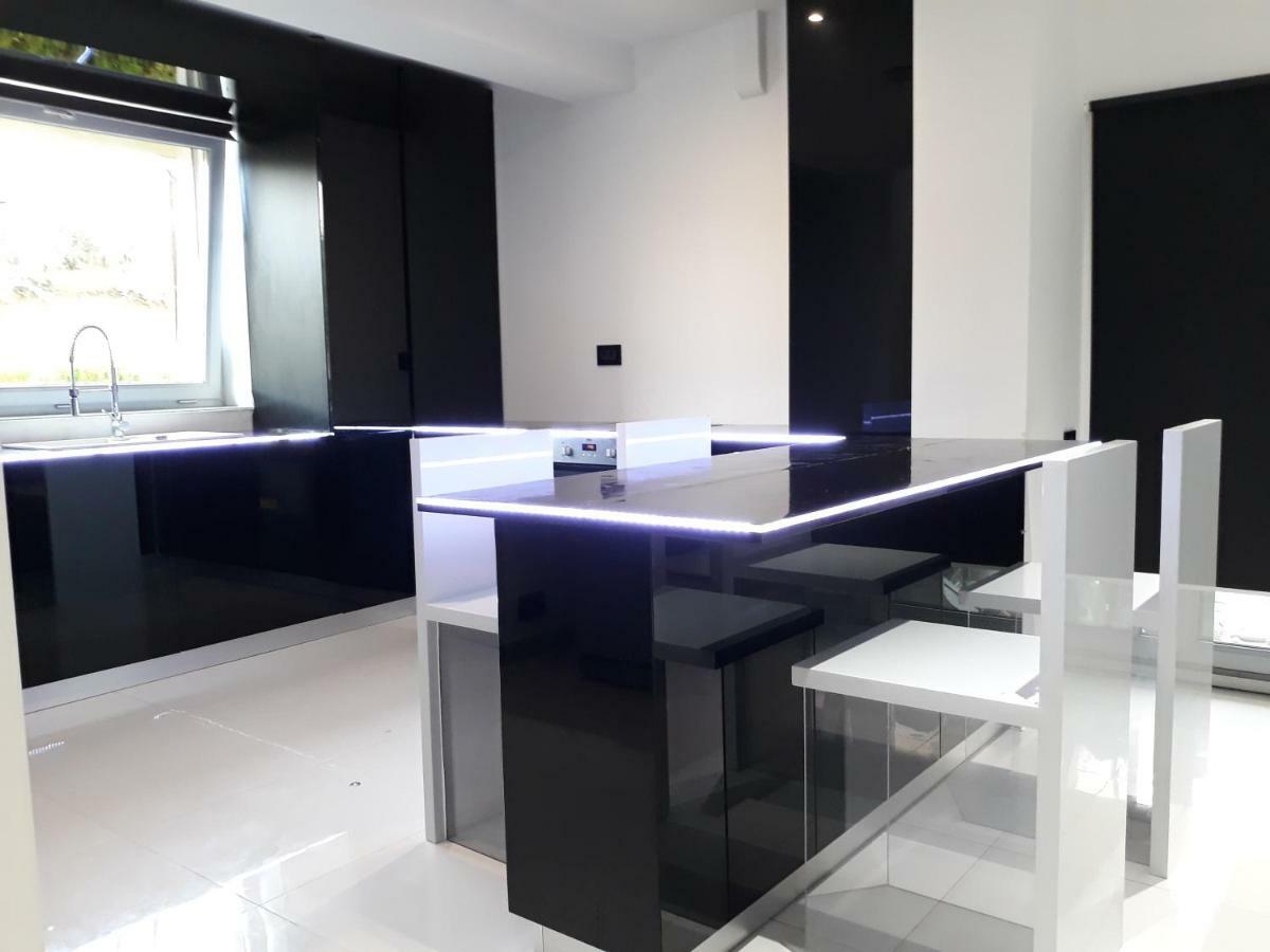 Năvodari Ezra Luxury Apartments المظهر الخارجي الصورة